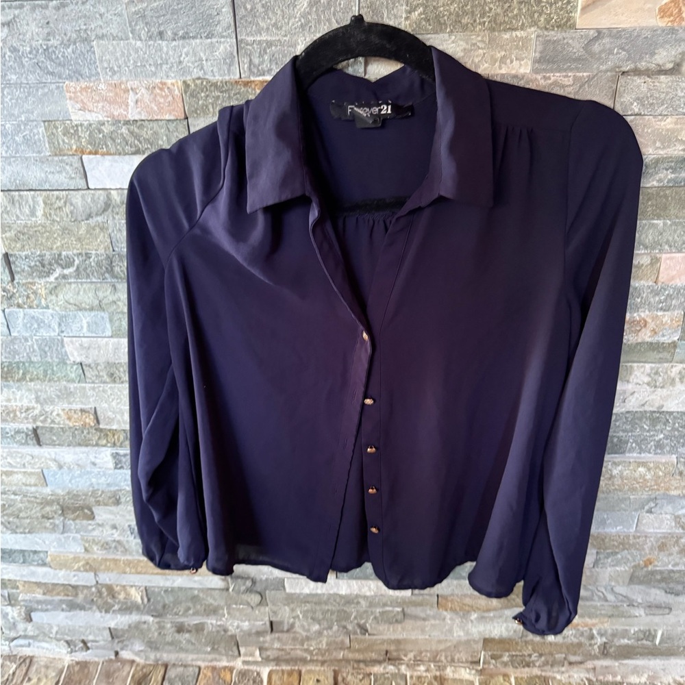 🌼$5 bundle only Forever 21 Women's Navy Blouse